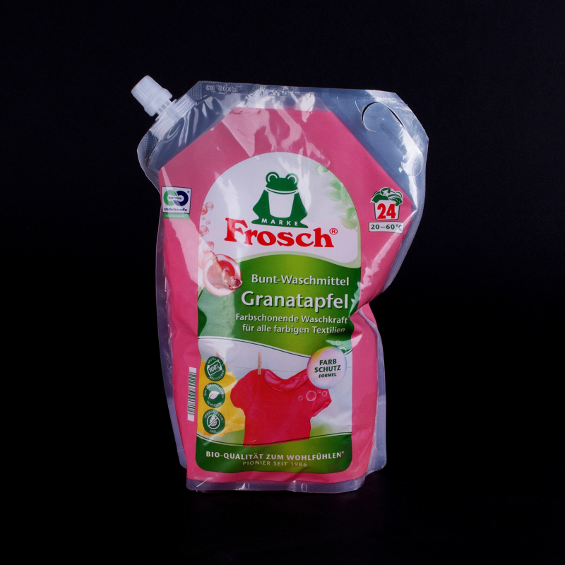 Prací gel na barevné prádlo Granátové jablko Frosch