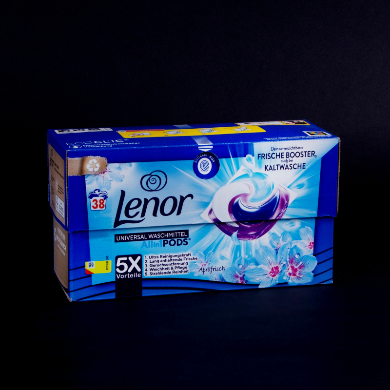 Lenor kapsle Universal Aprilfrisch