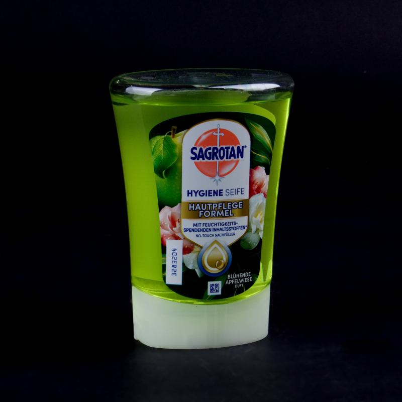 Hygienické mýdlo s vůní květů a jablka Sagrotan