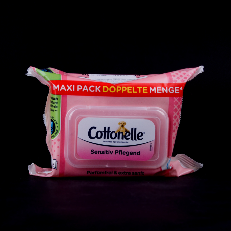 Sensitive vlhčený toaletní papír Cottonelle