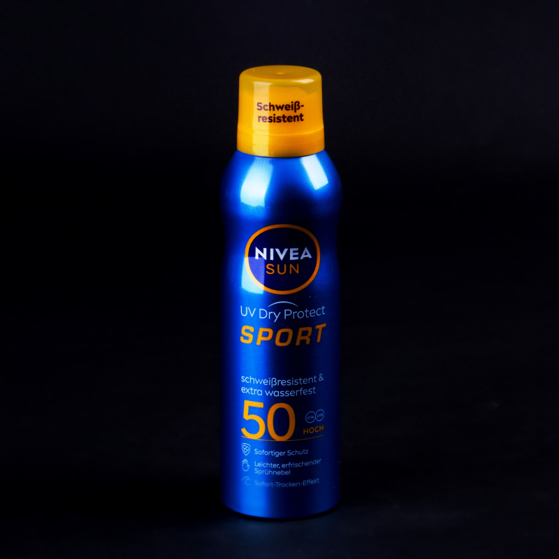 Ochranný sprej proti slunci SPF50 Sport Nivea Sun