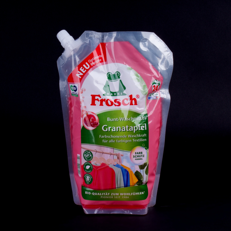 Prací gel na barevné prádlo s vůní granátového jablka Frosch