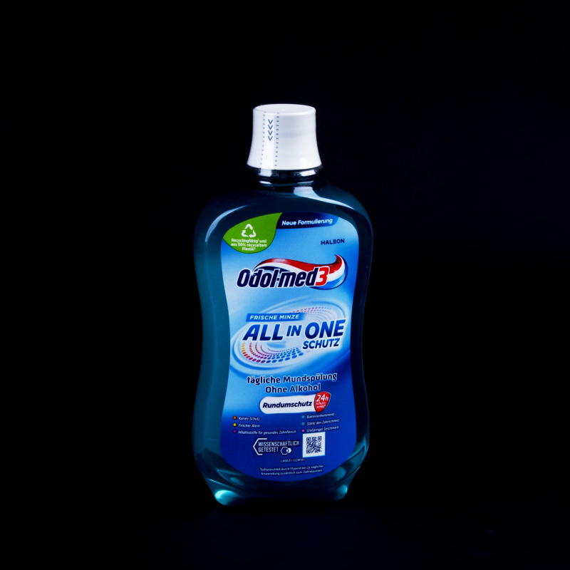 Ústní voda All in One Čerstvá máta Odol-med3